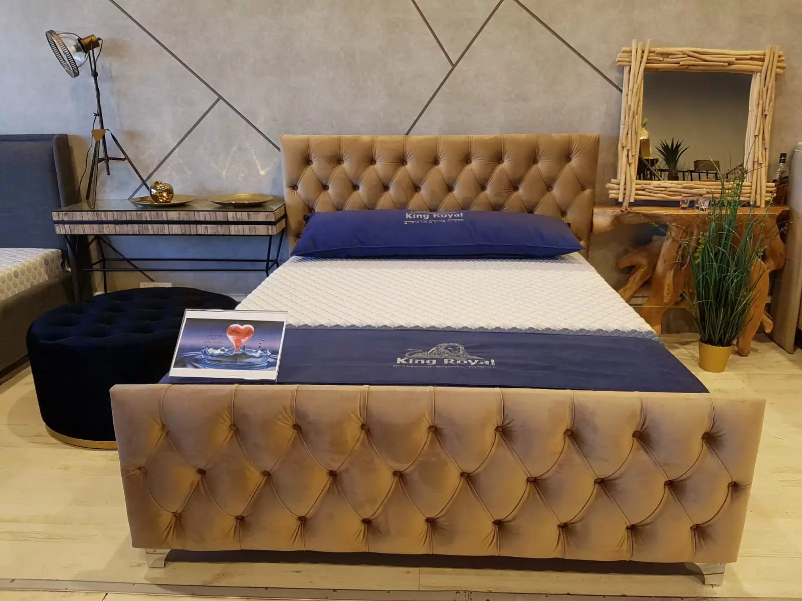 מיטת מעצבים דאבל קפיטונאז׳