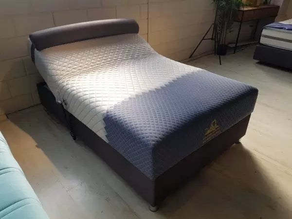 מיטה ברוחב וחצי דגם אפ אנד דאון