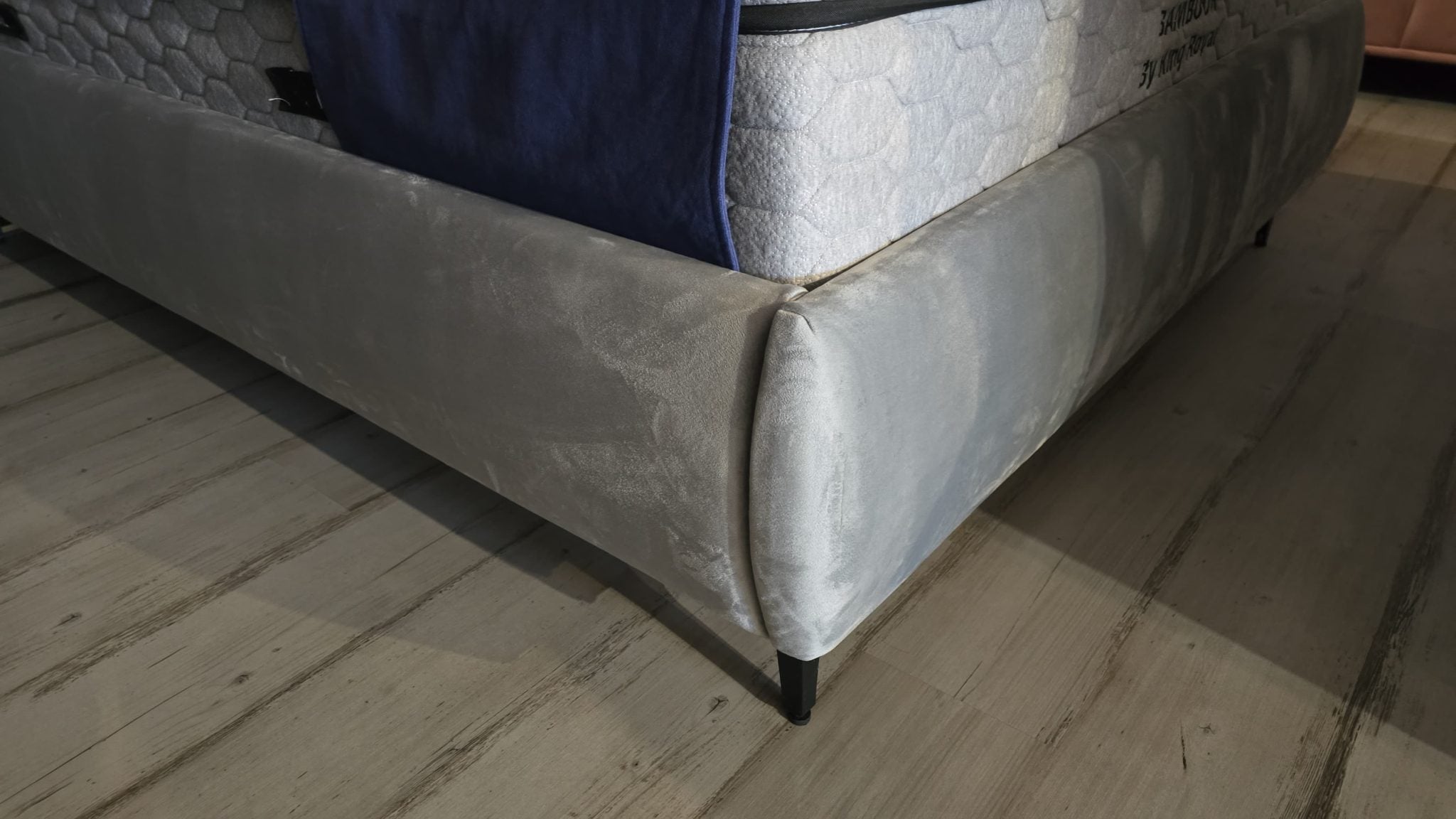 מיטה מעוצבת דגם לוקה